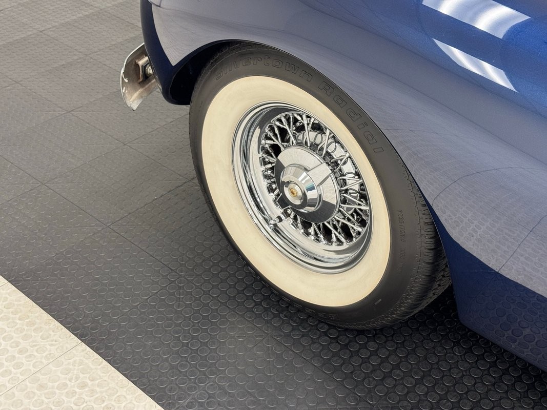 Cadillac-Series-60-1937-Coupe-12