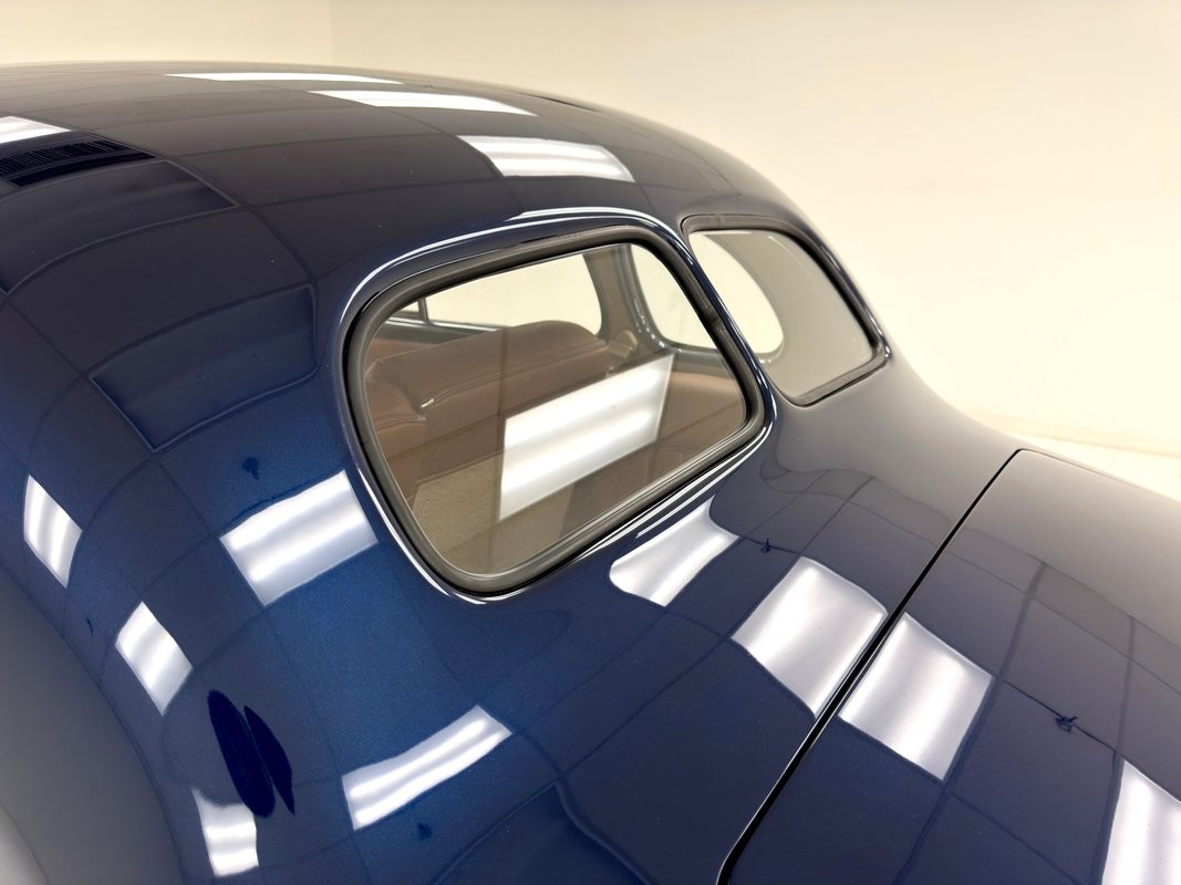 Cadillac-Series-60-1937-Coupe-17