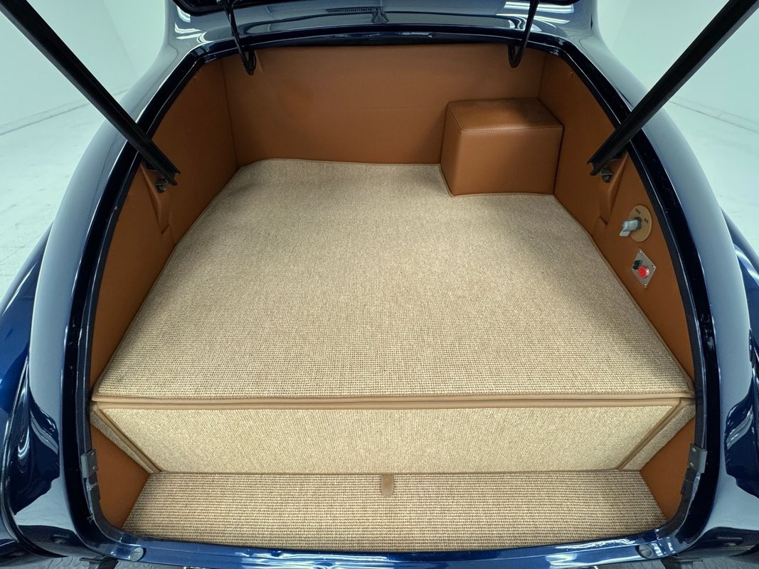 Cadillac-Series-60-1937-Coupe-26