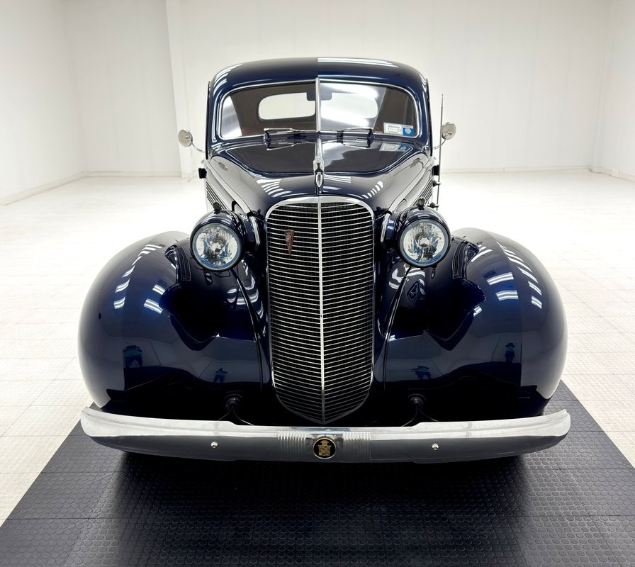 Cadillac-Series-60-1937-Coupe-7