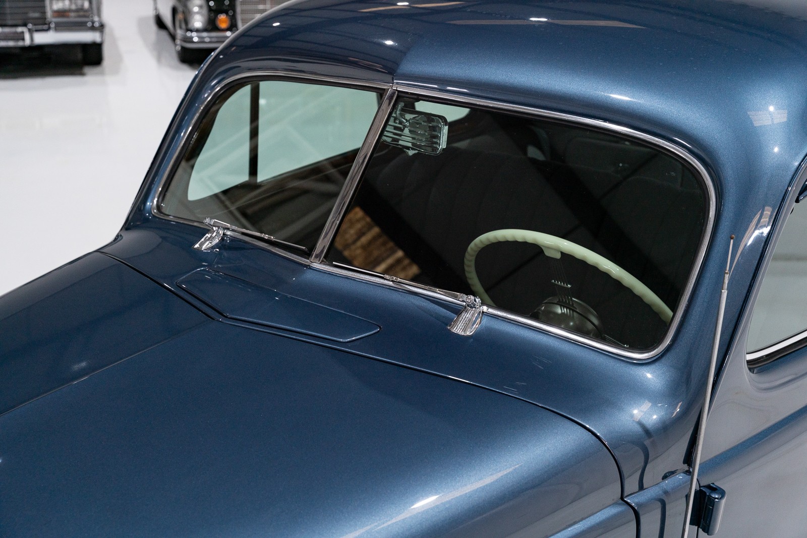 Cadillac-Series-60-1938-Coupe-33