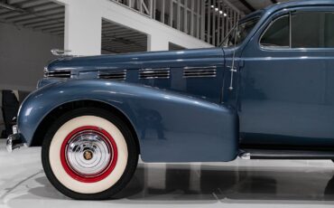 Cadillac-Series-60-1938-Coupe-8