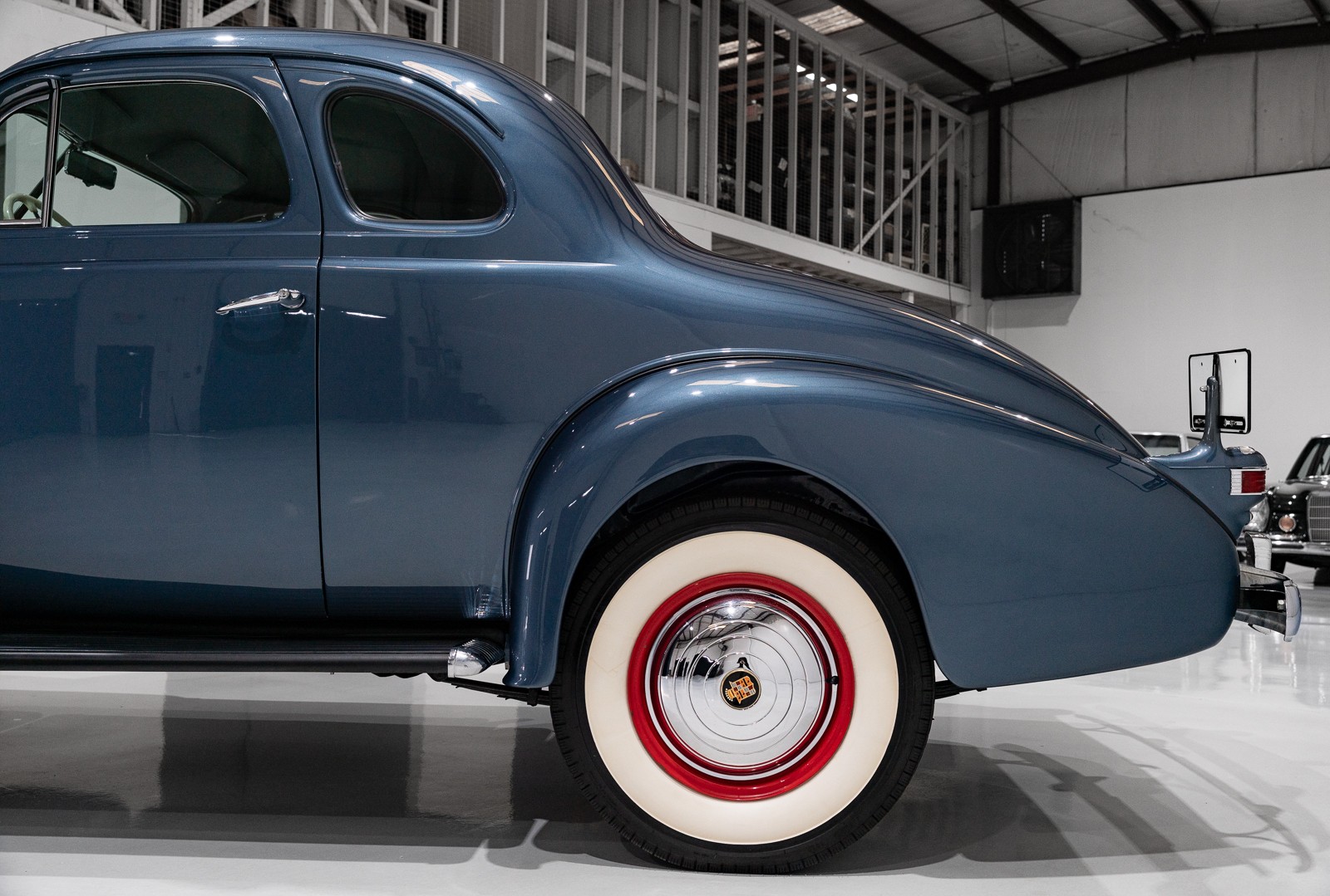 Cadillac-Series-60-1938-Coupe-9