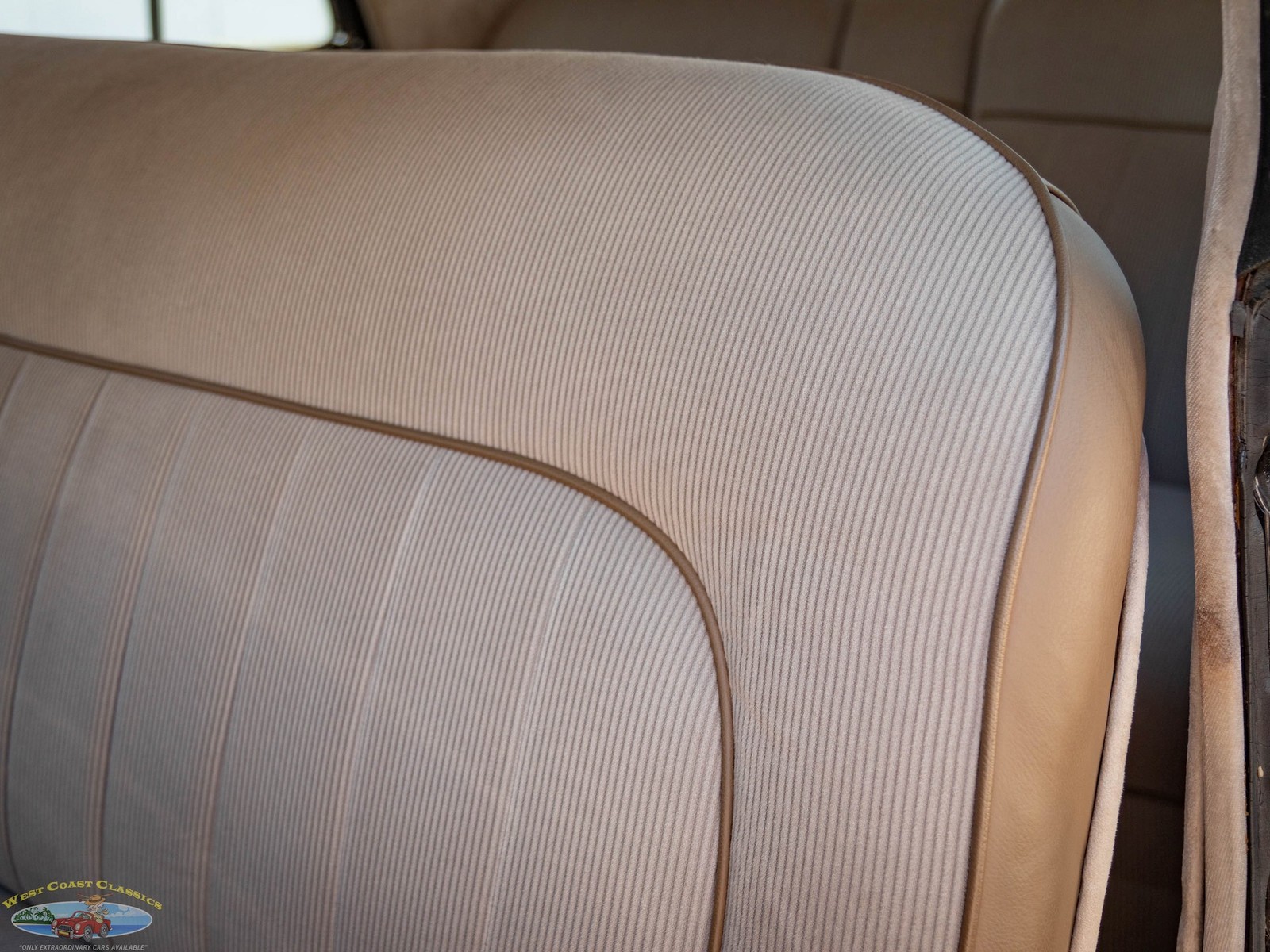 Cadillac-Series-60-Special-1939-4-Door-Sedan-28