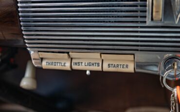 Cadillac-Series-60-Special-1939-4-Door-Sedan-39