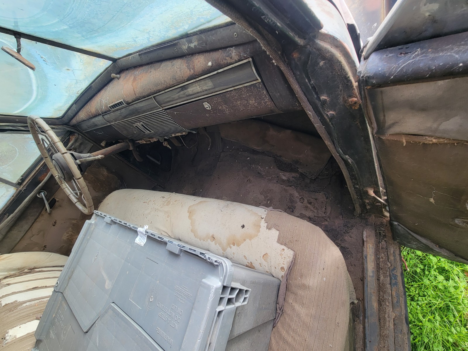 Cadillac-Series-60-Special-Fleetwood-1939-Sedan-13