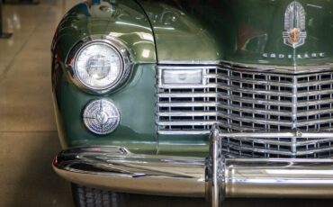 Cadillac-Series-60-Special-Fleetwood-1941-4-Door-Sedan-15