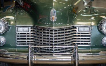 Cadillac-Series-60-Special-Fleetwood-1941-4-Door-Sedan-16