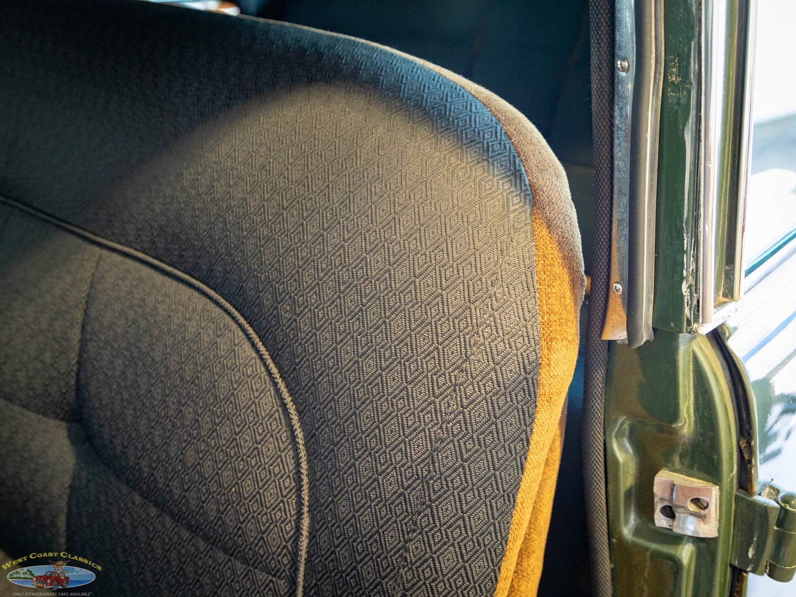 Cadillac-Series-60-Special-Fleetwood-1941-4-Door-Sedan-29