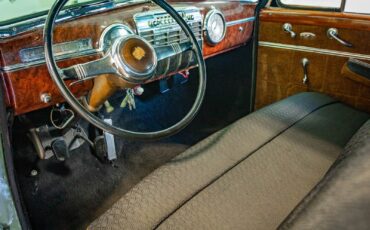 Cadillac-Series-60-Special-Fleetwood-1941-4-Door-Sedan-33