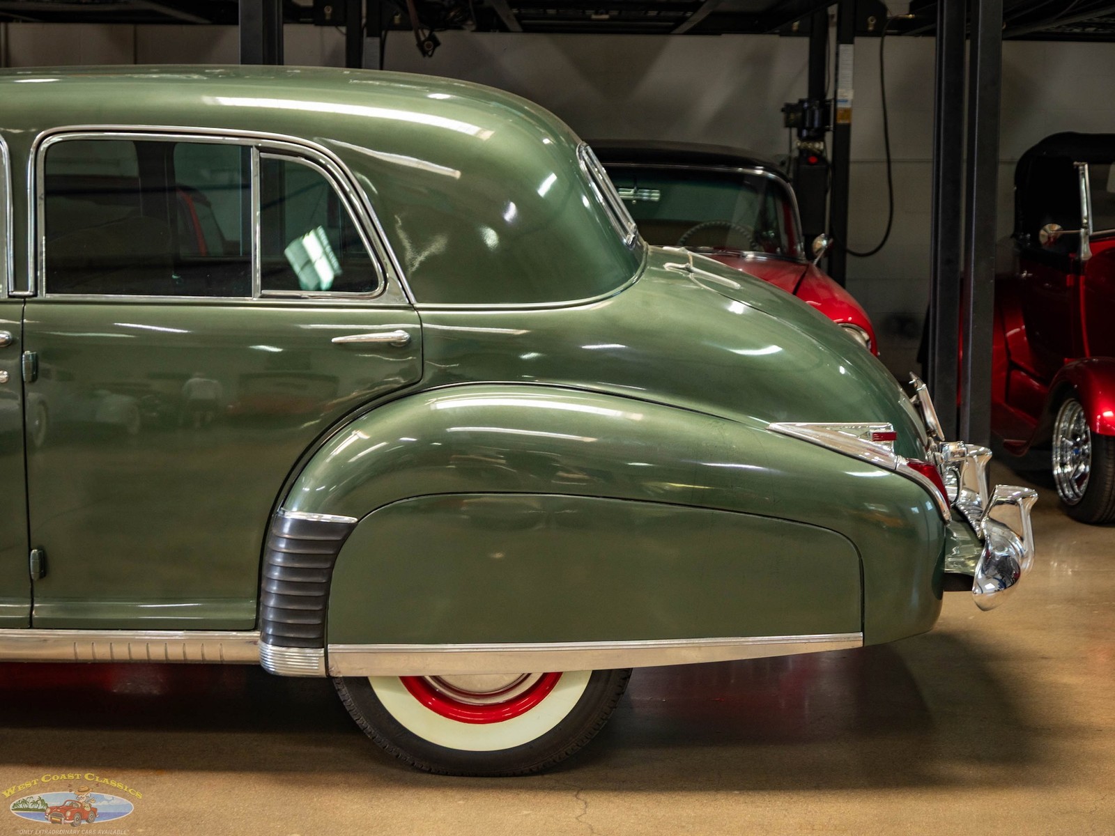 Cadillac-Series-60-Special-Fleetwood-1941-4-Door-Sedan-7