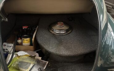 Cadillac-Series-62-1941-Green-Green-11