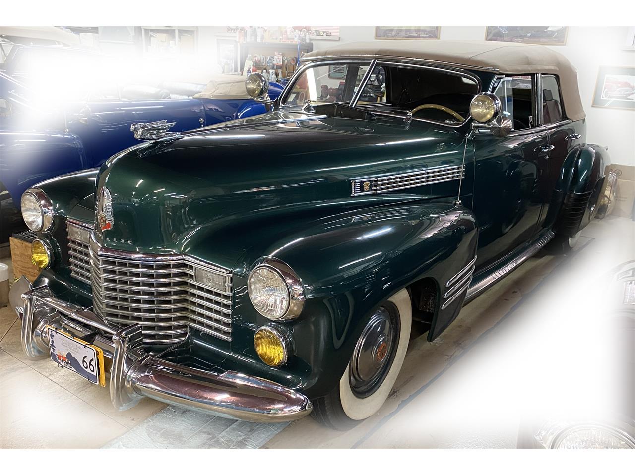Cadillac-Series-62-1941-Green-Green-6