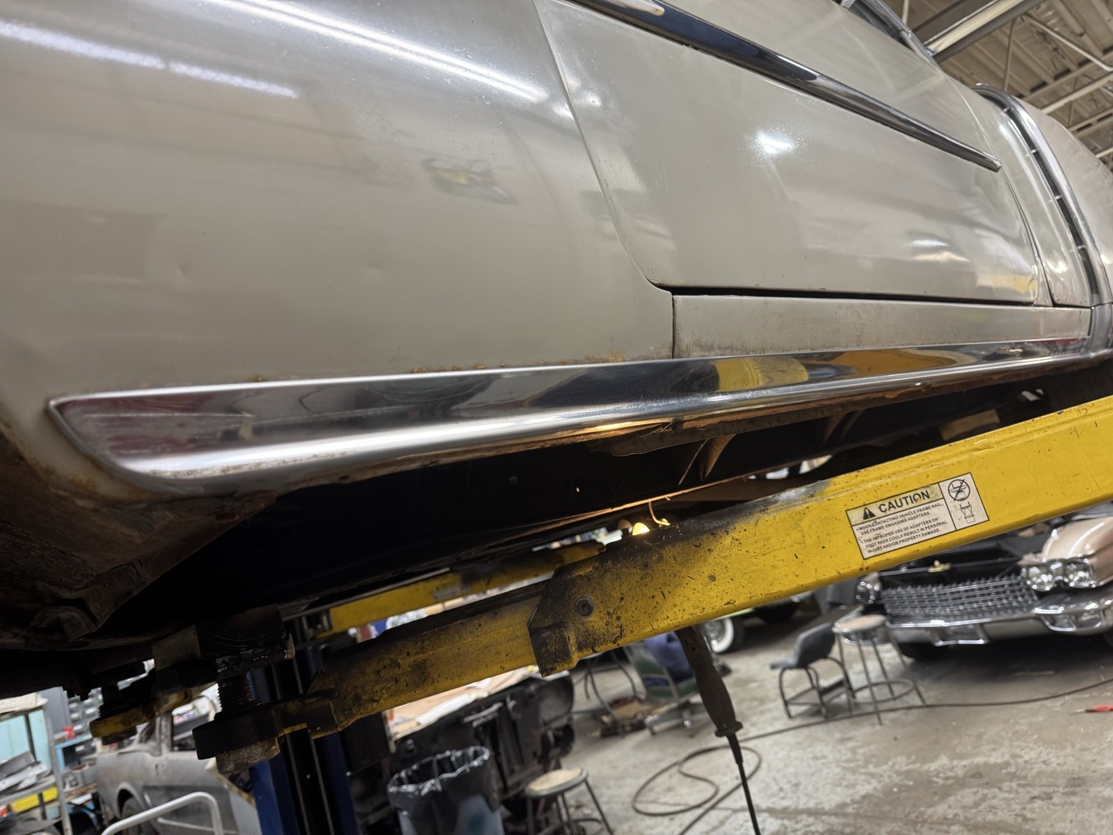 Cadillac-Series-62-1952-12