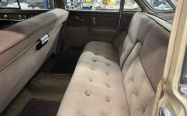 Cadillac-Series-62-1952-14