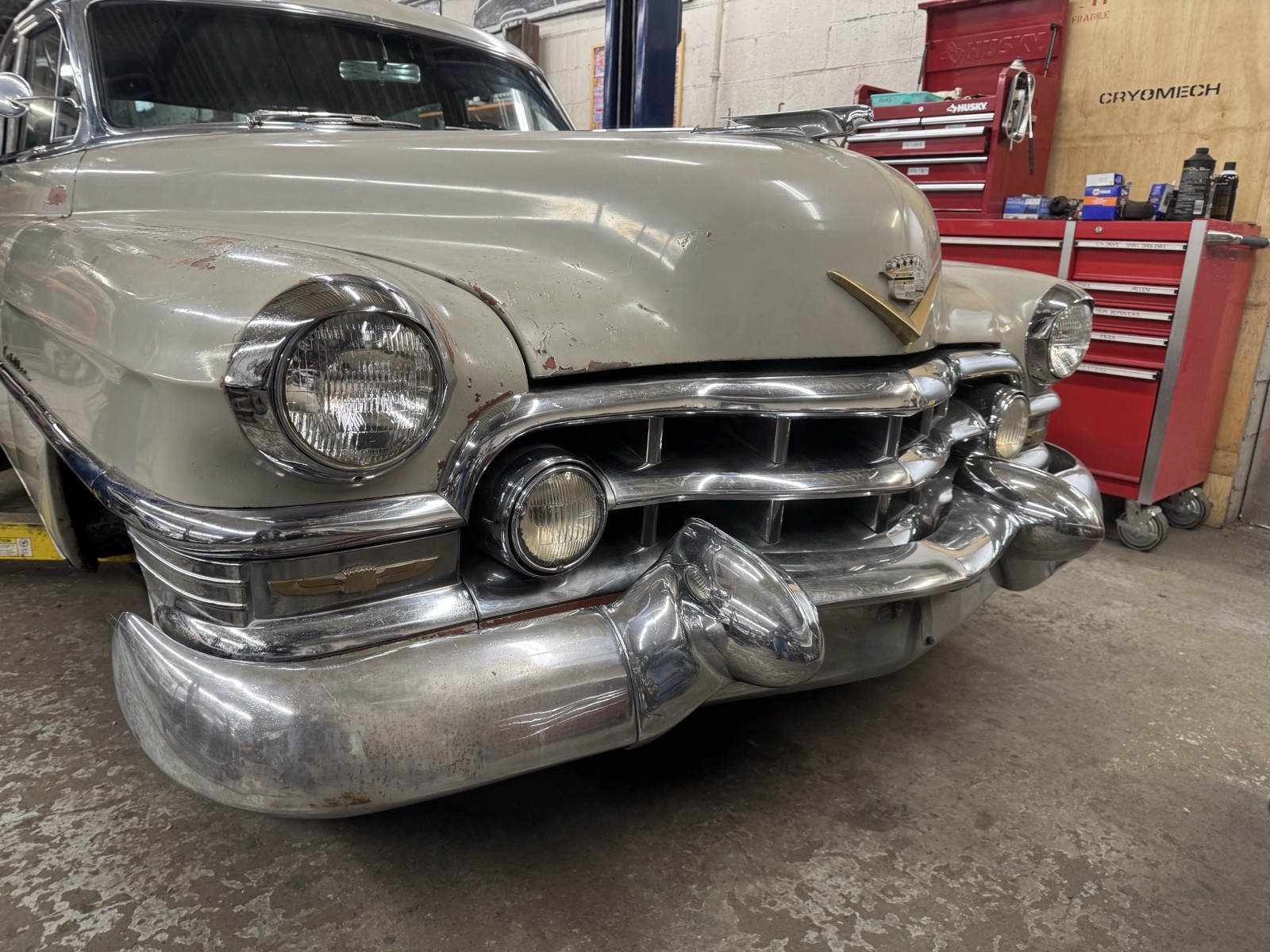 Cadillac-Series-62-1952-8