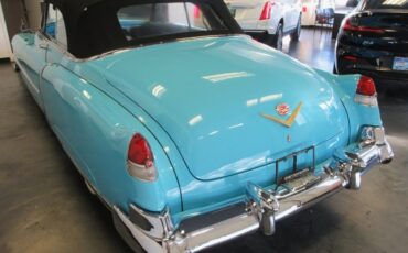 Cadillac-Series-62-1952-Convertible-2