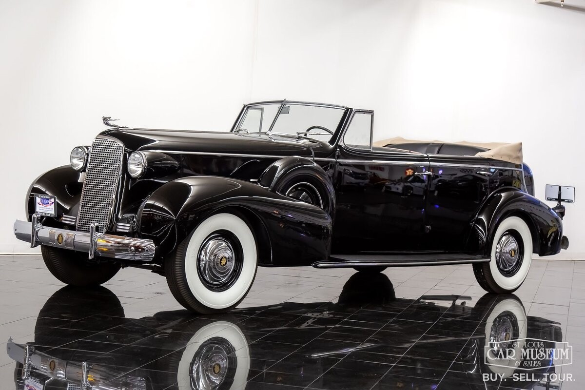 Cadillac-Series-85-1937-Sedan-14