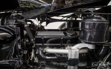 Cadillac-Series-85-1937-Sedan-22