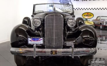 Cadillac-Series-85-1937-Sedan-3