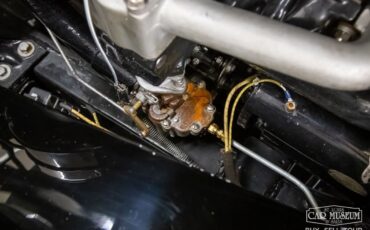 Cadillac-Series-85-1937-Sedan-35