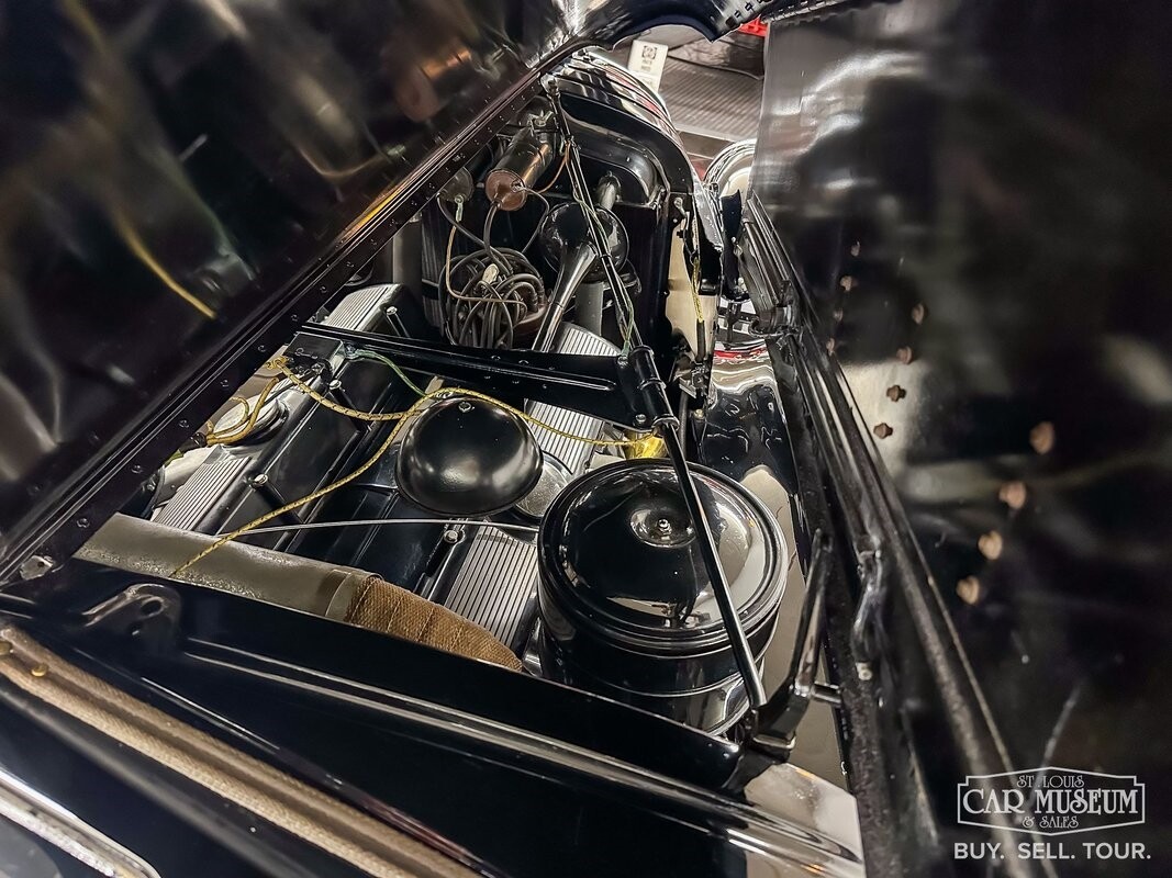 Cadillac-Series-85-1937-Sedan-39