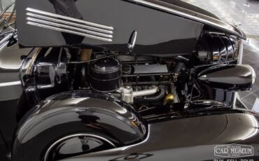 Cadillac-Series-85-1937-Sedan-5