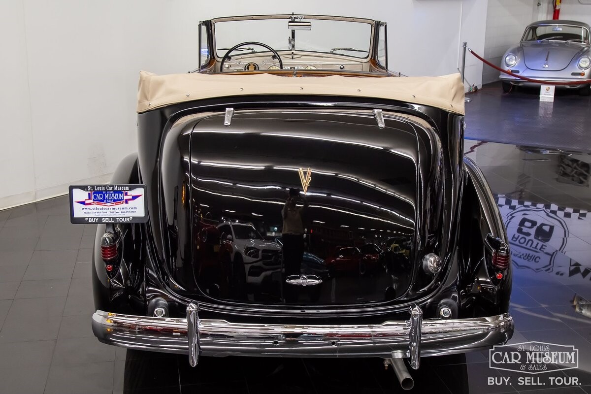 Cadillac-Series-85-1937-Sedan-8