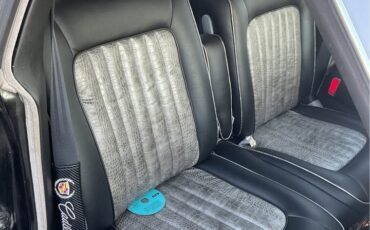 Cadillac-Seville-1980-Sedan-12