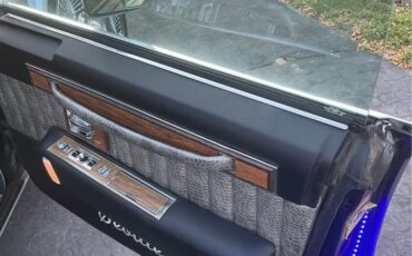 Cadillac-Seville-1980-Sedan-13