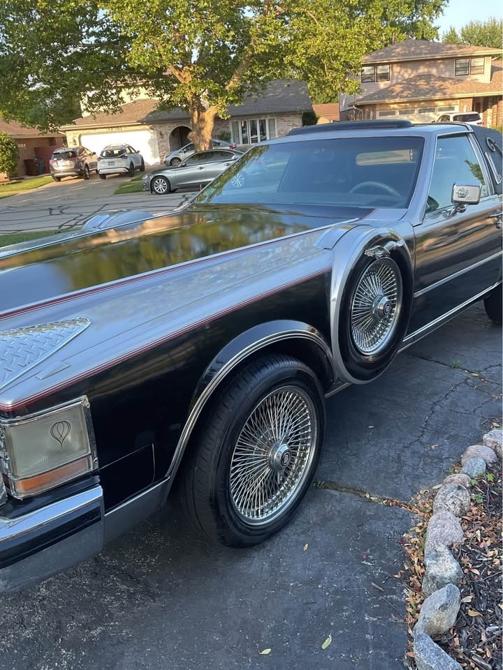 Cadillac-Seville-1980-Sedan-6