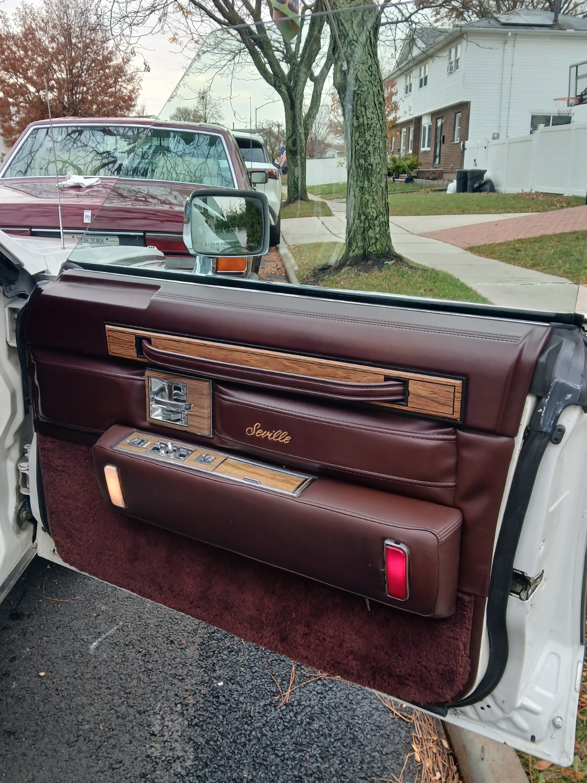 Cadillac-Seville-1985-Coupe-16