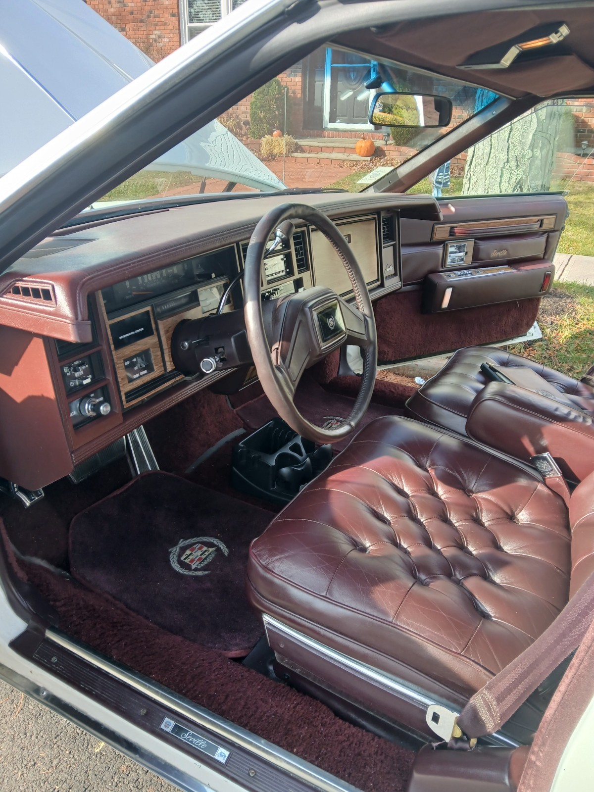 Cadillac-Seville-1985-Coupe-7