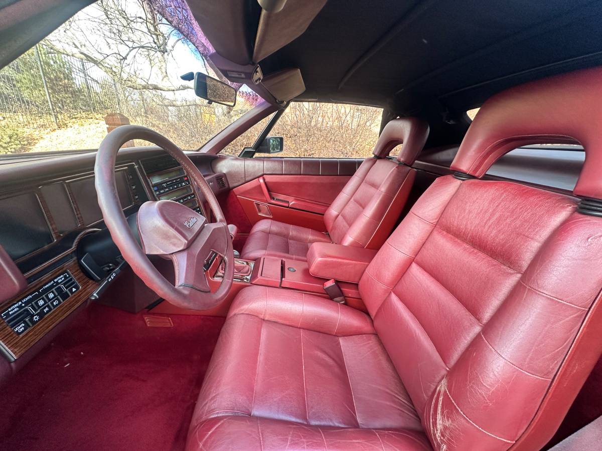 Cadillac-allante-1987-red-1