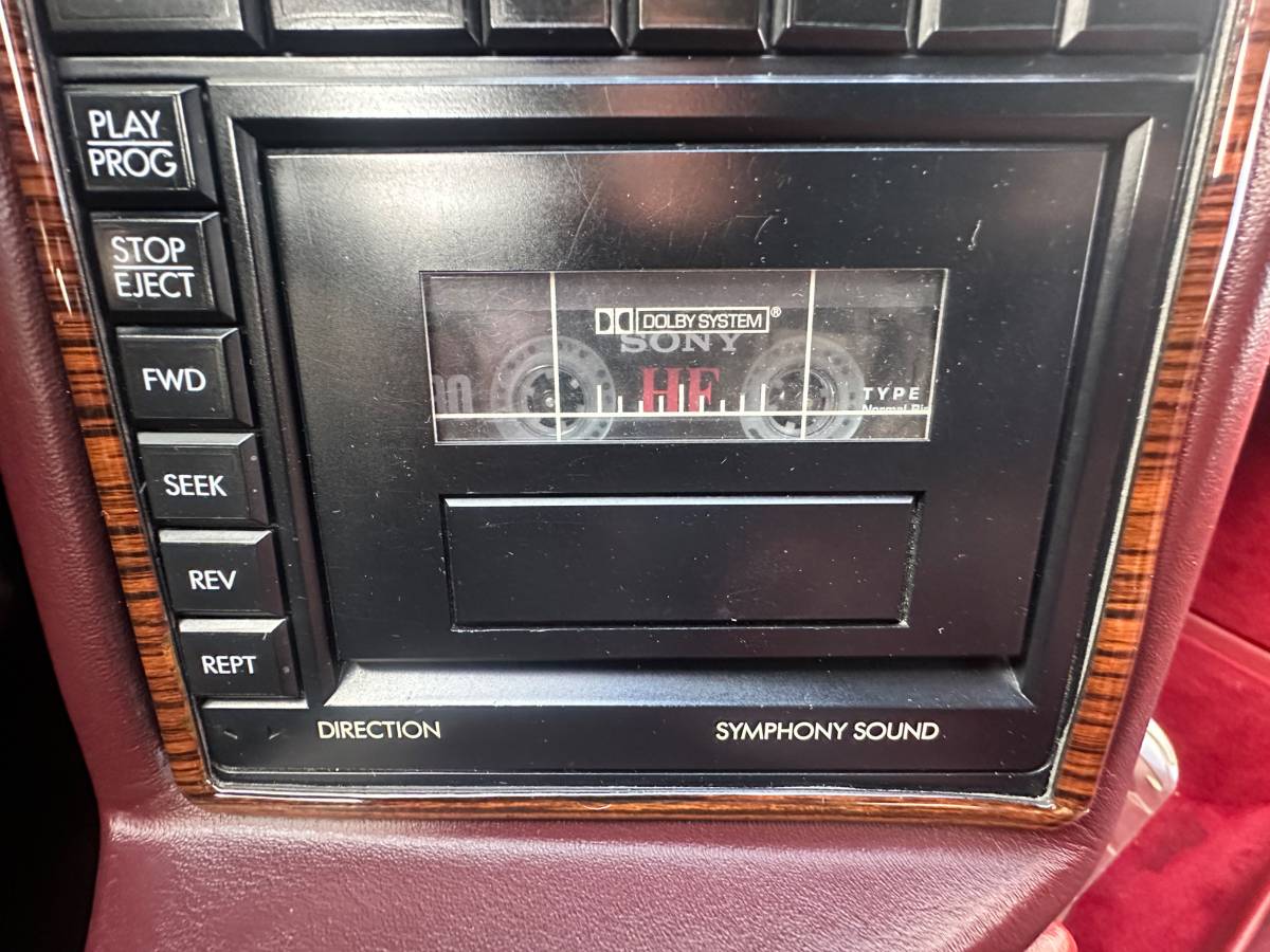 Cadillac-allante-1987-red-11