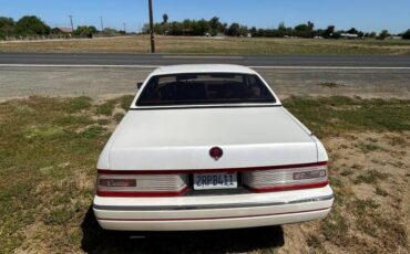 Cadillac-allante-1990-white-5