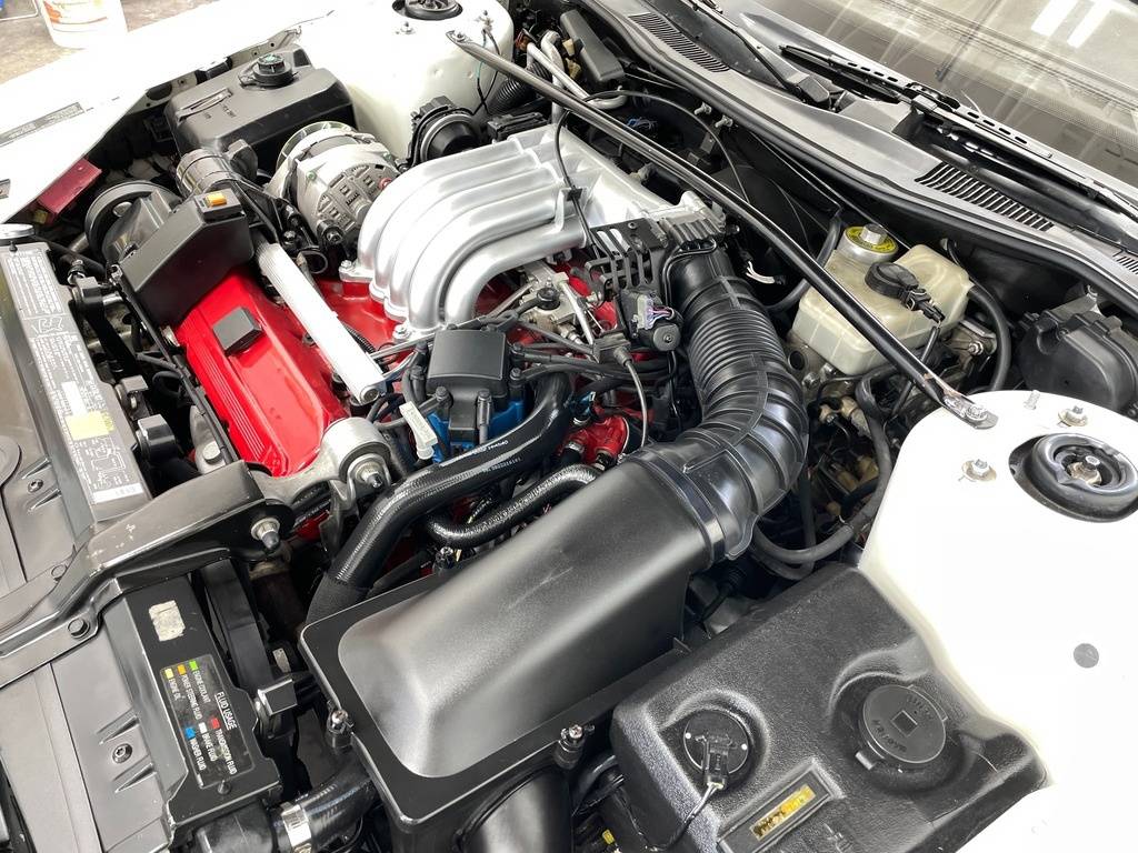 Cadillac-allante-1991-white-137