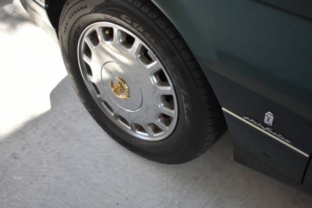 Cadillac-allante-1993-4