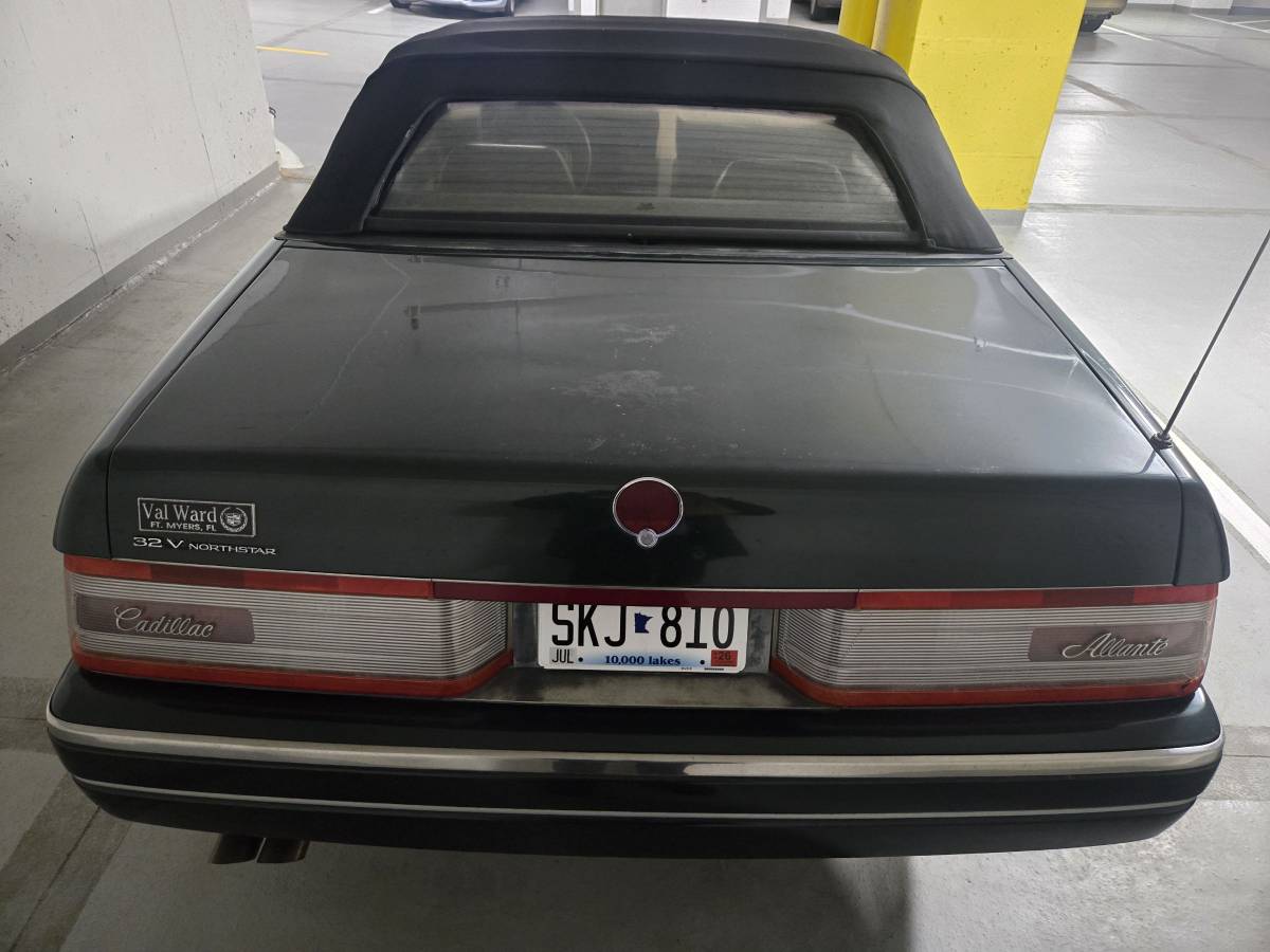 Cadillac-allante-1993-green-4