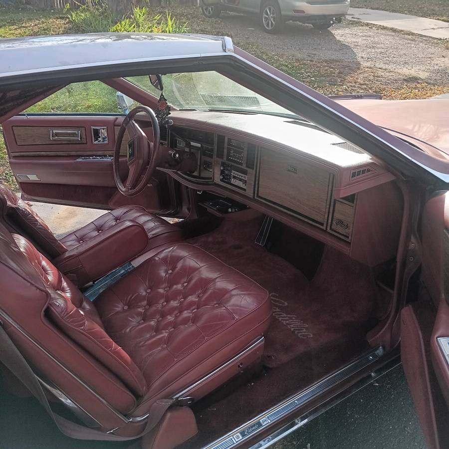 Cadillac-biarritz-1984-red-3