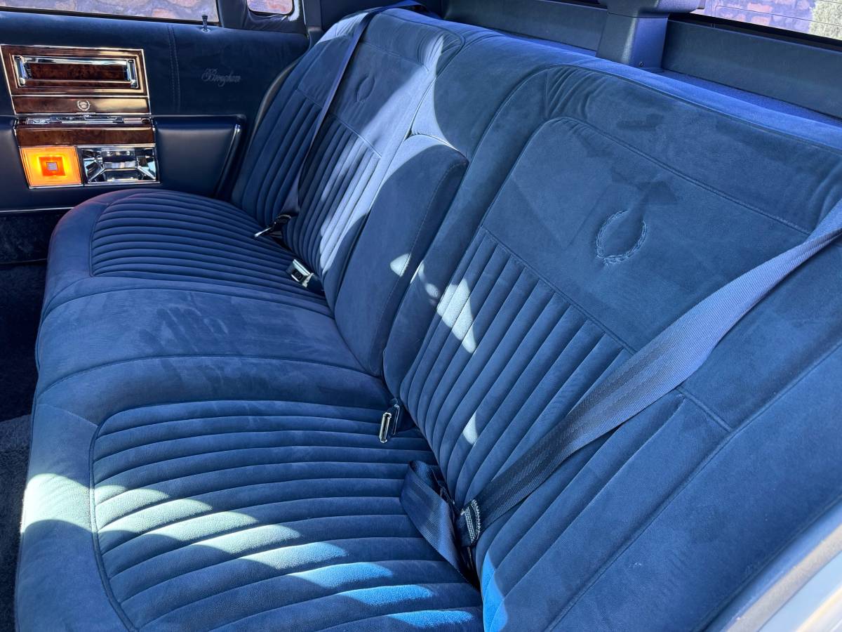 Cadillac-brougham-1991-white-16