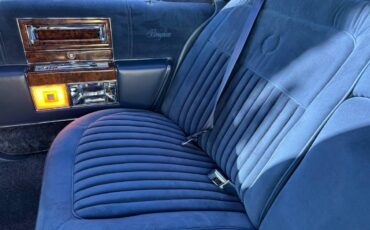 Cadillac-brougham-1991-white-17