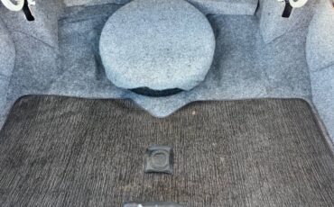 Cadillac-brougham-1991-white-22