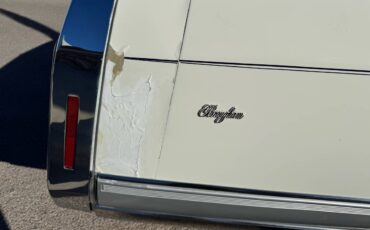 Cadillac-brougham-1991-white-9