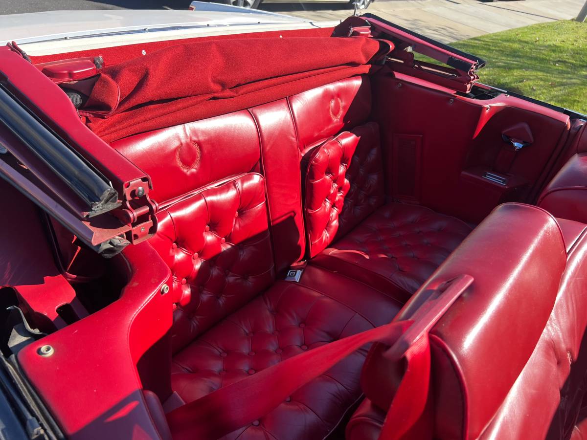 Cadillac-convertible-1985-5