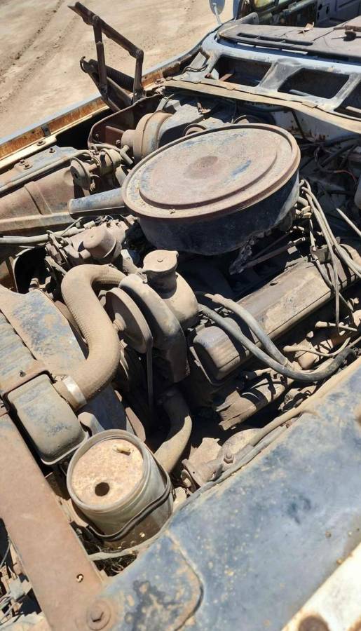 Cadillac-coupe-deville-1961-21