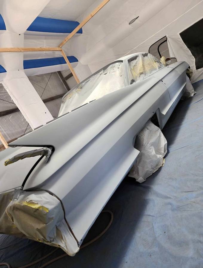 Cadillac-coupe-deville-1961-22