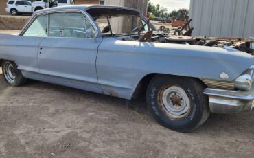 Cadillac-coupe-deville-1961-24