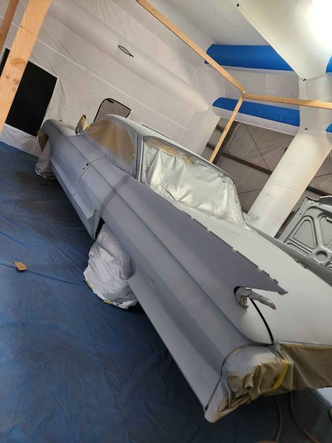 Cadillac-coupe-deville-1961-26