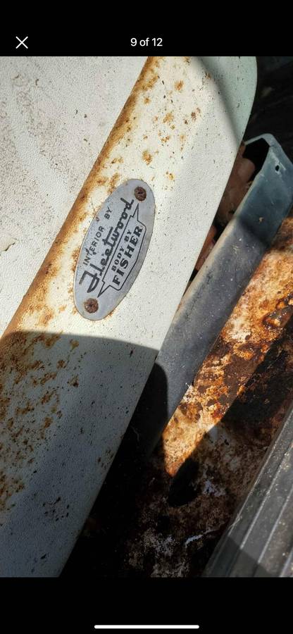 Cadillac-coupe-deville-1961-40